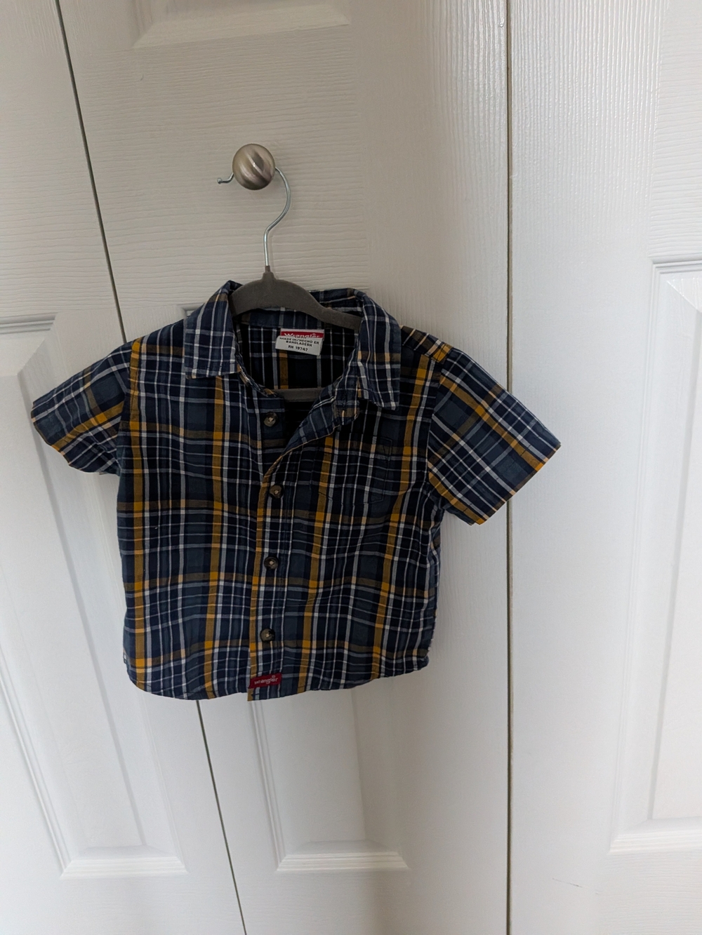 Wrangler Navy and Mustard Plaid Short Sleeve Button Down Shirt